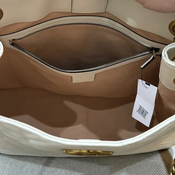 Gucci White and Gold Chevron Shoulder Bag - Picture 7 of 14